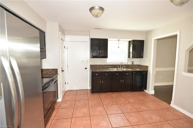1269 Brahms DR, Virginia Beach, VA 23454