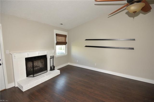 1269 Brahms DR, Virginia Beach, VA 23454