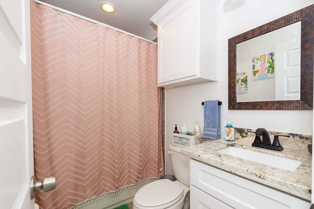 505 18th Avenue N, Texas City, TX 77590