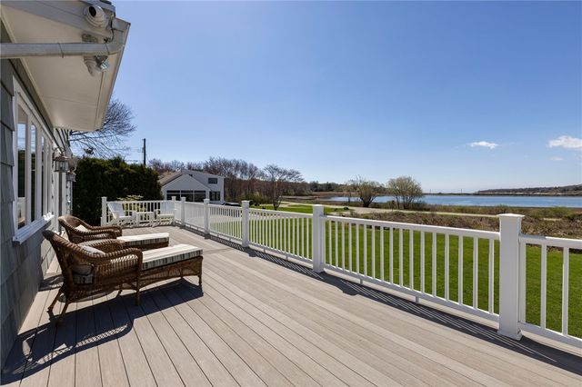 38 Pierce Avenue, Jamestown, RI 02835