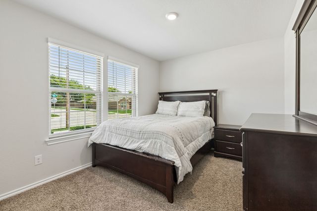 932 Juno Lane, Denton, TX 76209