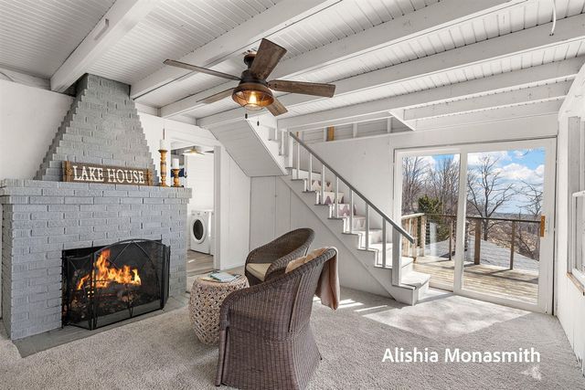 15058 Stickney Ridge Road, Grand Haven, MI 49417