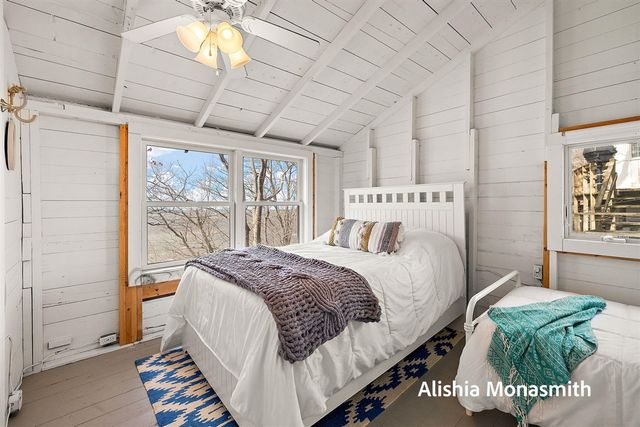 15058 Stickney Ridge Road, Grand Haven, MI 49417