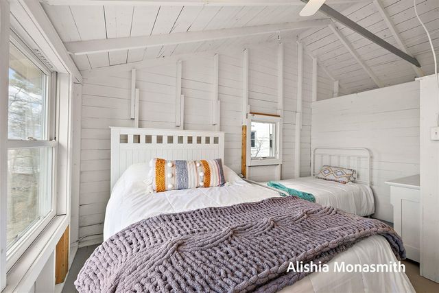 15058 Stickney Ridge Road, Grand Haven, MI 49417