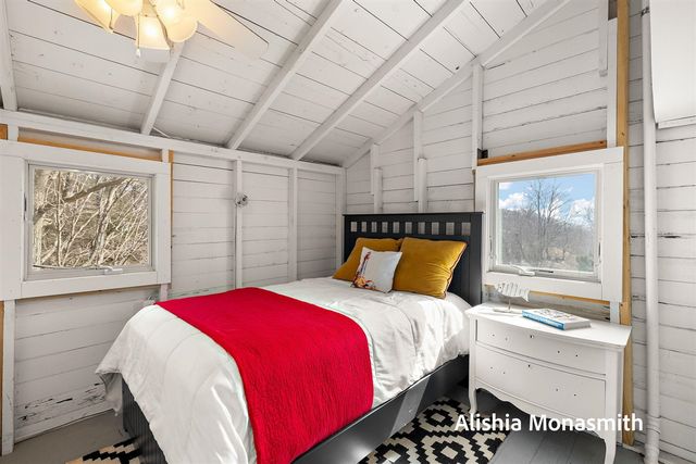 15058 Stickney Ridge Road, Grand Haven, MI 49417