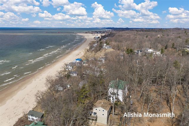 15058 Stickney Ridge Road, Grand Haven, MI 49417