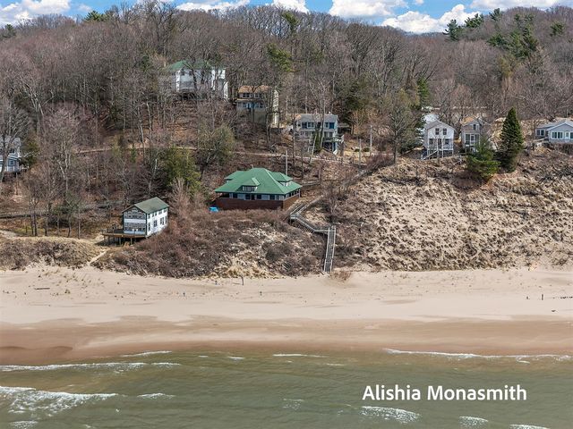 15058 Stickney Ridge Road, Grand Haven, MI 49417