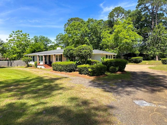 3310 County Road 203, Dothan, AL 36301