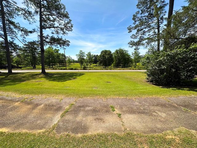 3310 County Road 203, Dothan, AL 36301