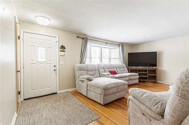 210 Sunnyside Drive, Brighton, NY 14623