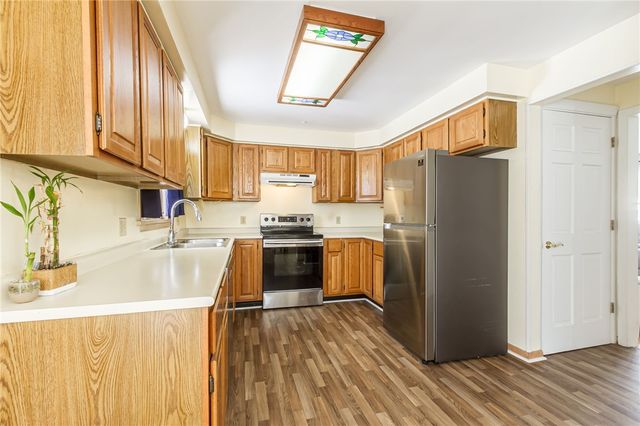 210 Sunnyside Drive, Brighton, NY 14623