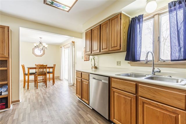 210 Sunnyside Drive, Brighton, NY 14623