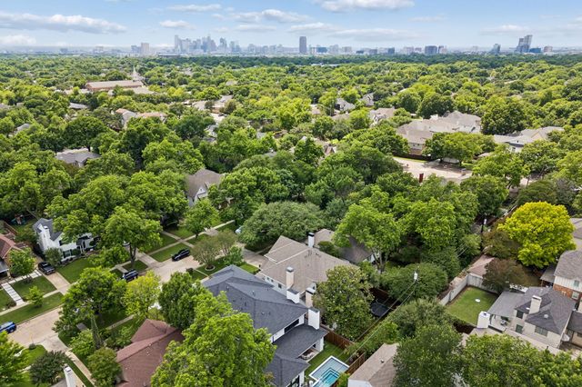 6231 Mccommas Boulevard, Dallas, TX 75214