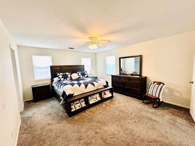 425 N Avenue E, Cross Plains, TX 76443