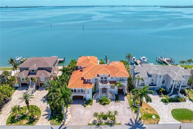 611 1ST AVENUE S, Tierra Verde, FL 33715
