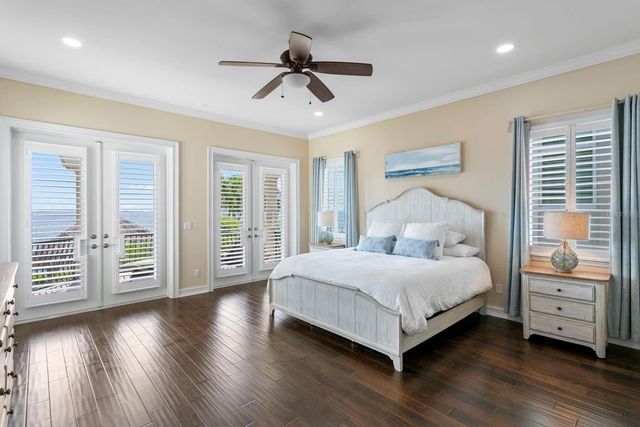 611 1ST AVENUE S, Tierra Verde, FL 33715