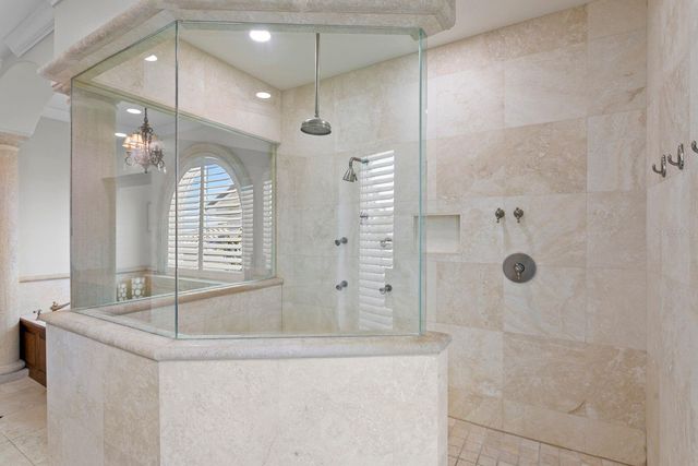 611 1ST AVENUE S, Tierra Verde, FL 33715