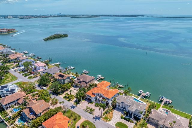 611 1ST AVENUE S, Tierra Verde, FL 33715