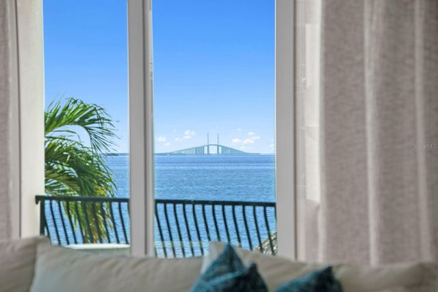 611 1ST AVENUE S, Tierra Verde, FL 33715