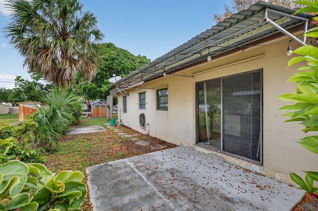 4117 NW 5th Avenue, Oakland Park, FL 33309