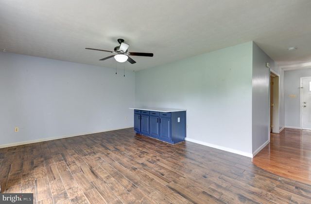 2092 TRIPLE GREEN CT, Hampstead, MD 21074
