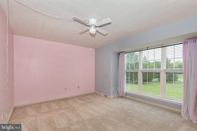 2092 TRIPLE GREEN CT, Hampstead, MD 21074