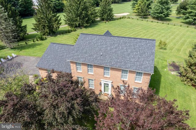 2092 TRIPLE GREEN CT, Hampstead, MD 21074