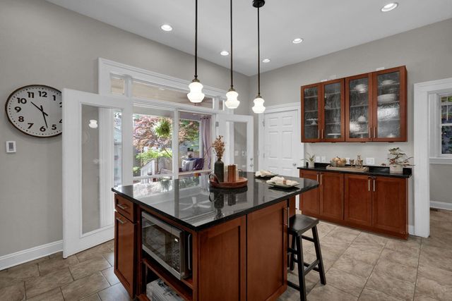 1276 Hunter Avenue, Columbus, OH 43201