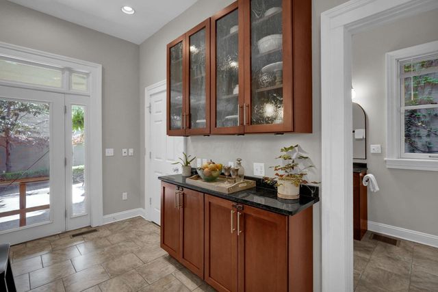 1276 Hunter Avenue, Columbus, OH 43201