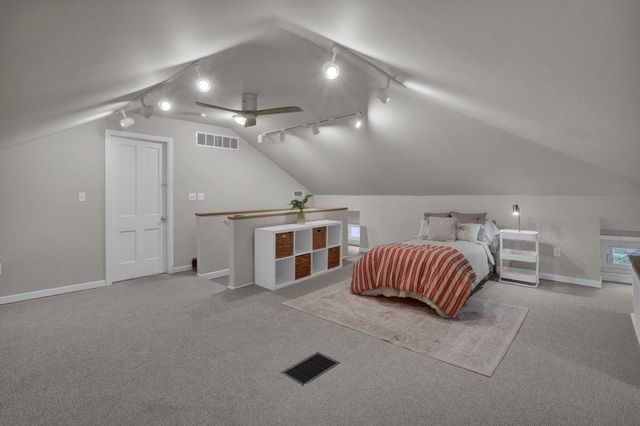1276 Hunter Avenue, Columbus, OH 43201