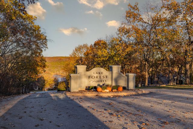 176 Canada Drive, Branson West, MO 65737