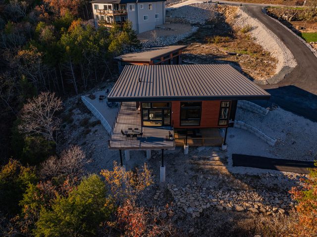 176 Canada Drive, Branson West, MO 65737