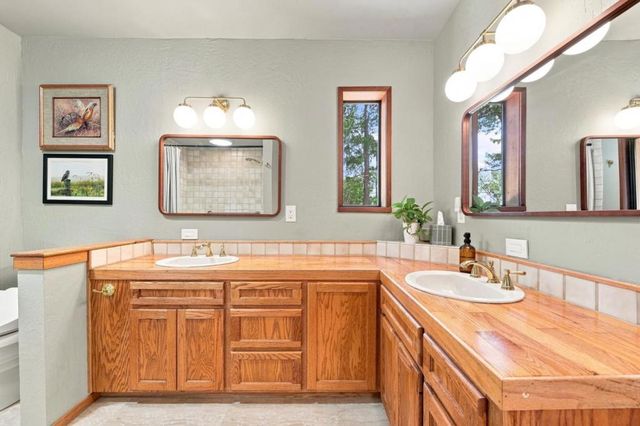 22163 Miller Ridge Road, Los Gatos, CA 95033