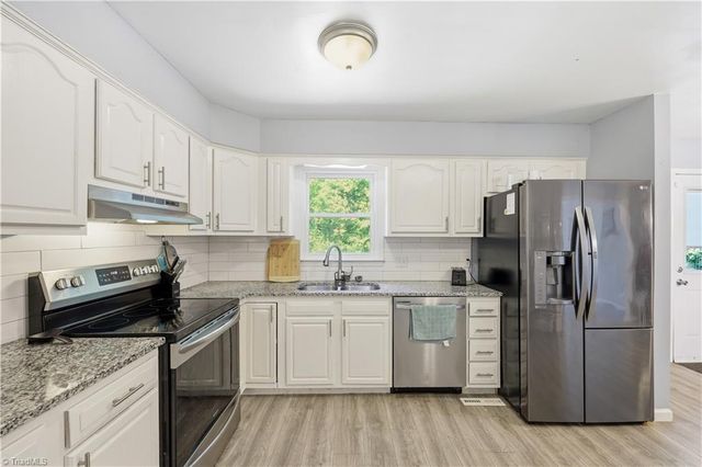 4810 Hemphill Drive, Winston-salem, NC 27105