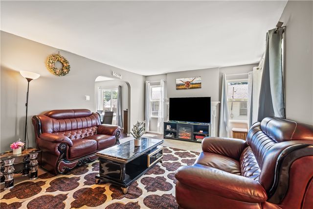 1646 Watervliet Avenue, Dayton, OH 45420