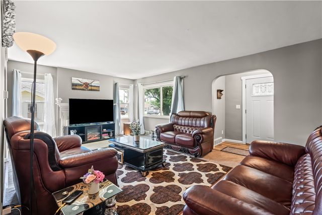 1646 Watervliet Avenue, Dayton, OH 45420
