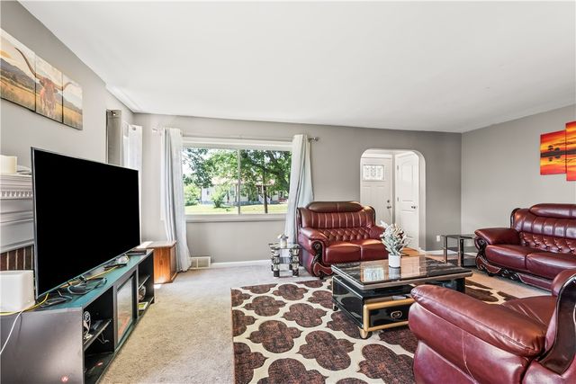 1646 Watervliet Avenue, Dayton, OH 45420