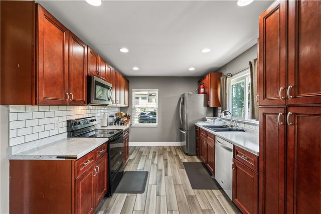 1646 Watervliet Avenue, Dayton, OH 45420