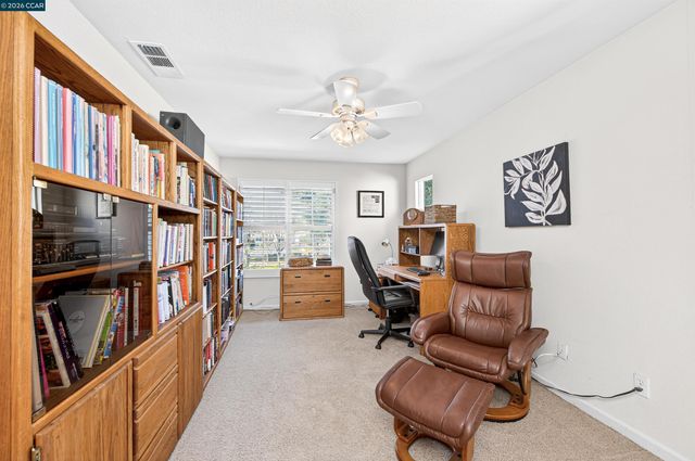 5764 Idlewood St, Dublin, CA 94568