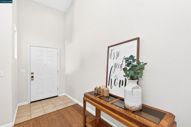 5764 Idlewood St, Dublin, CA 94568