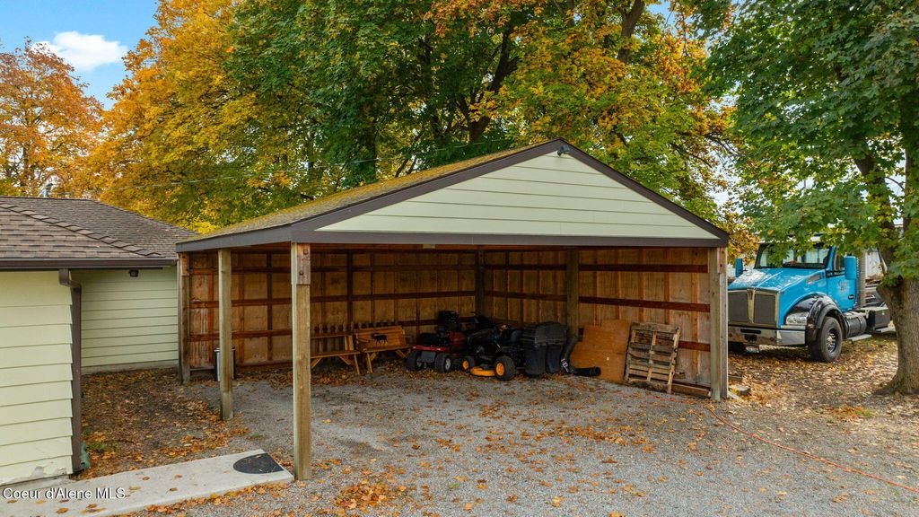 8960 W ANTE RD, Post Falls, ID 83854 photo 13