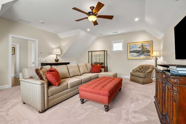 4 Point Shore Overlook, Amesbury, MA 01913