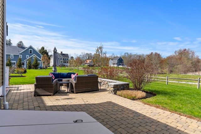 4 Point Shore Overlook, Amesbury, MA 01913