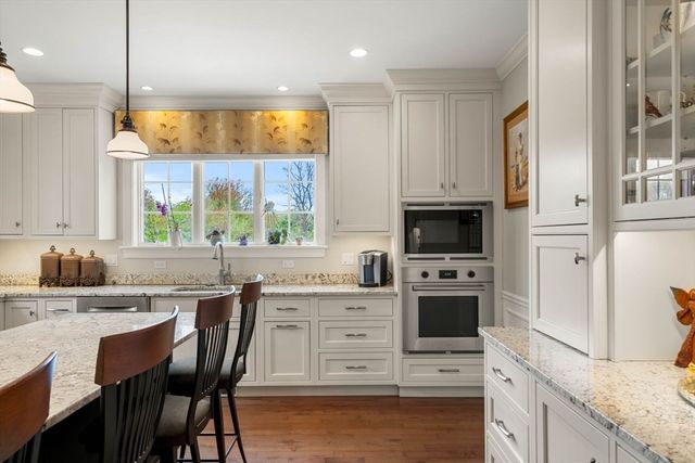 4 Point Shore Overlook, Amesbury, MA 01913