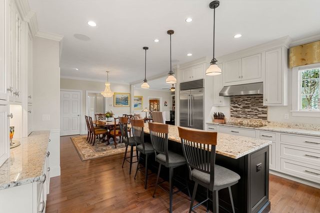 4 Point Shore Overlook, Amesbury, MA 01913