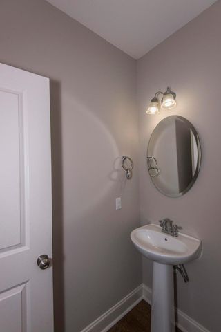 302 Pond Hill Court, Summerville, SC 29483
