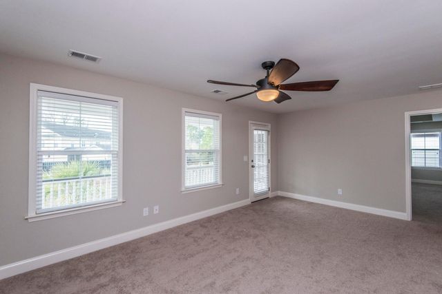 302 Pond Hill Court, Summerville, SC 29483