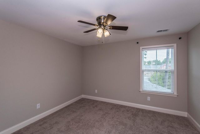 302 Pond Hill Court, Summerville, SC 29483