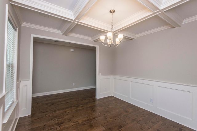 302 Pond Hill Court, Summerville, SC 29483