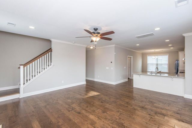 302 Pond Hill Court, Summerville, SC 29483